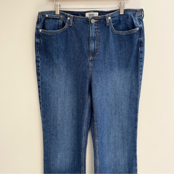 BDG straight leg/bootcut jeans medium wash Y2K inspired woman’s size 31 - Picture 2 of 12